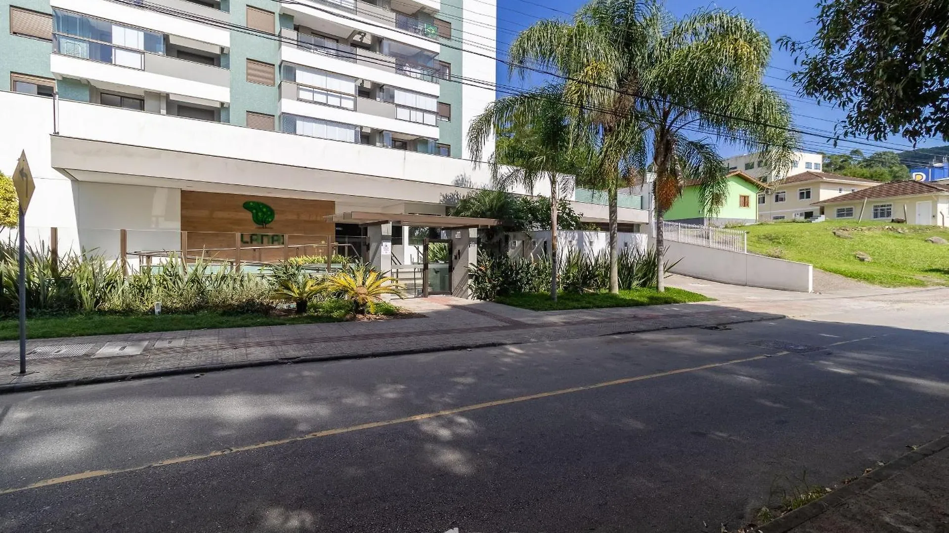 Apto Completo C/ Vista Incrivel! Lrc0703 Florianópolis 0*,  巴西